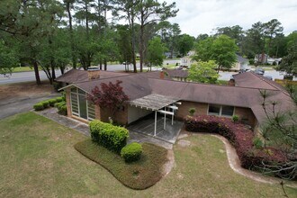 1101 Valley Rd, Albany, GA - aerial  map view