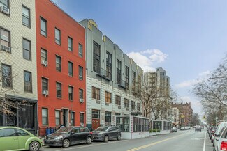 Plus de détails pour 214 Franklin St, Brooklyn, NY - Commerce de détail à louer