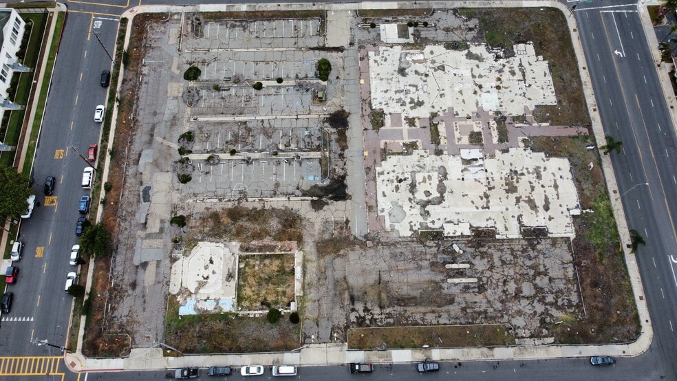 444-472 S Escondido Blvd, Escondido, CA à vendre - Aérien - Image 2 de 4