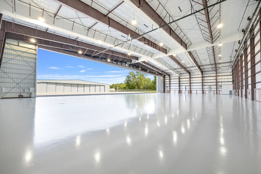 2003 W Bakerview Rd, Bellingham, WA à louer - Photo du bâtiment - Image 2 de 4