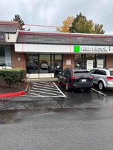 11725-11747 124th St, Kirkland, WA for lease Interior Photo- Image 1 of 8