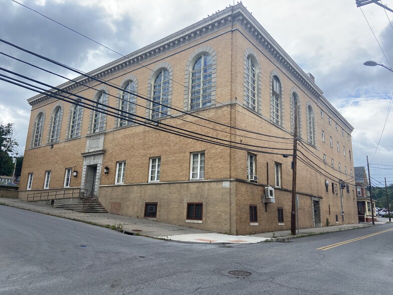 900 Lexington Ave, Altoona, PA à vendre - Photo du bâtiment - Image 1 de 1