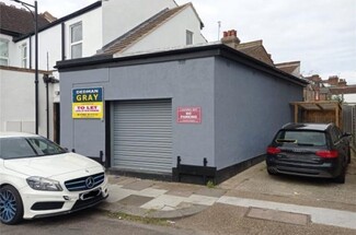 Plus de détails pour 297 London Rd, Westcliff On Sea - Industriel/Logistique à louer