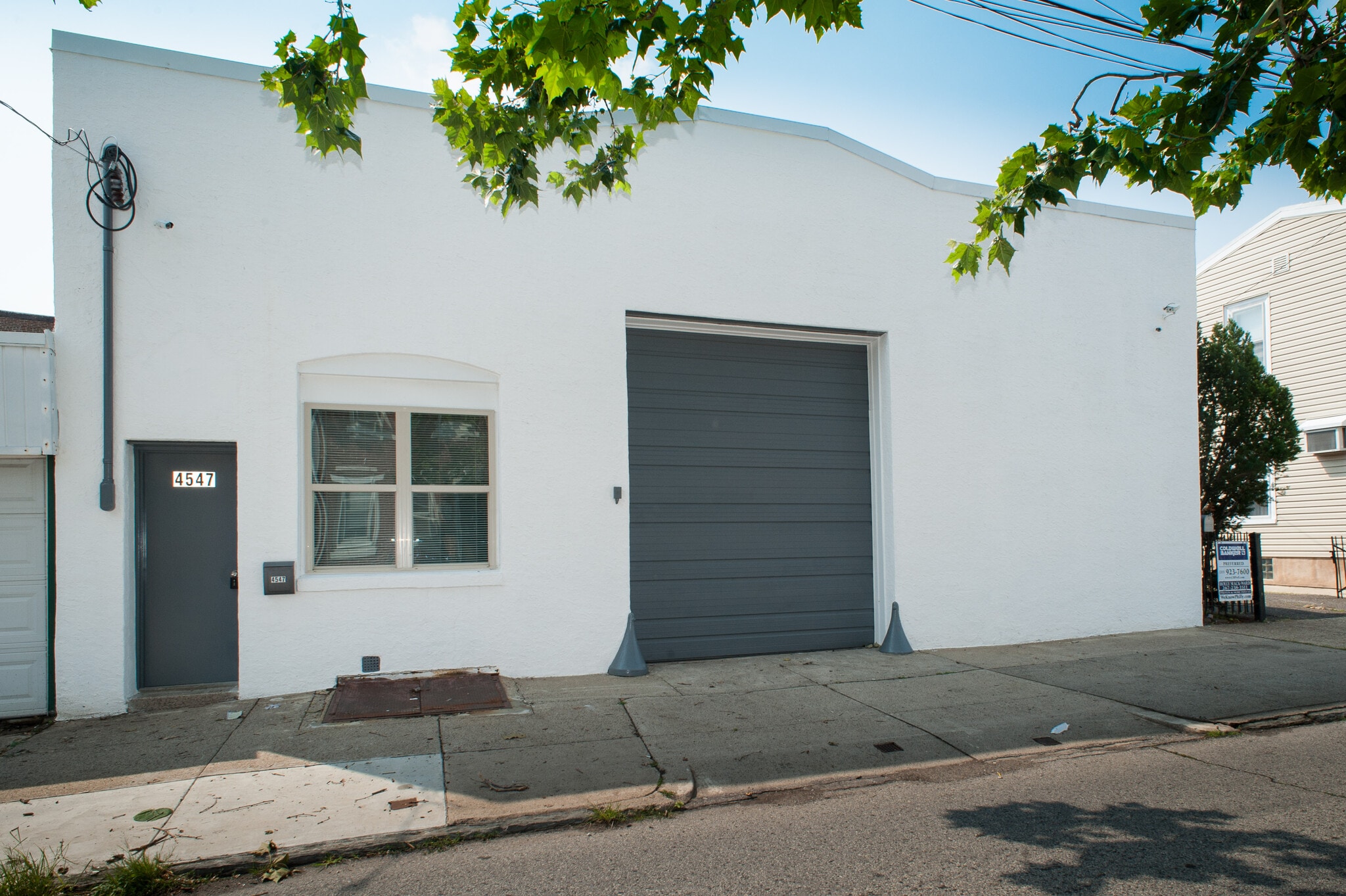 4547-4549 E Thompson St, Philadelphia, PA for lease Building Photo- Image 1 of 19