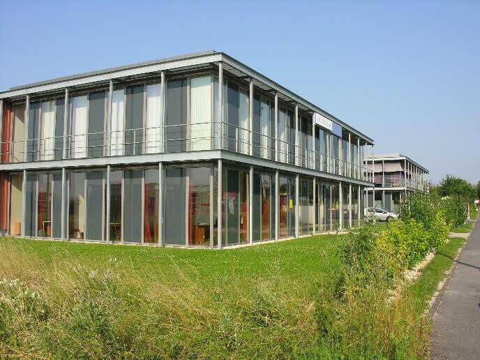 Flex in Reims for lease - Building Photo - Image 2 of 2