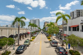 2020 Harrison St, Hollywood, FL - AÉRIEN  Vue de la carte - Image1