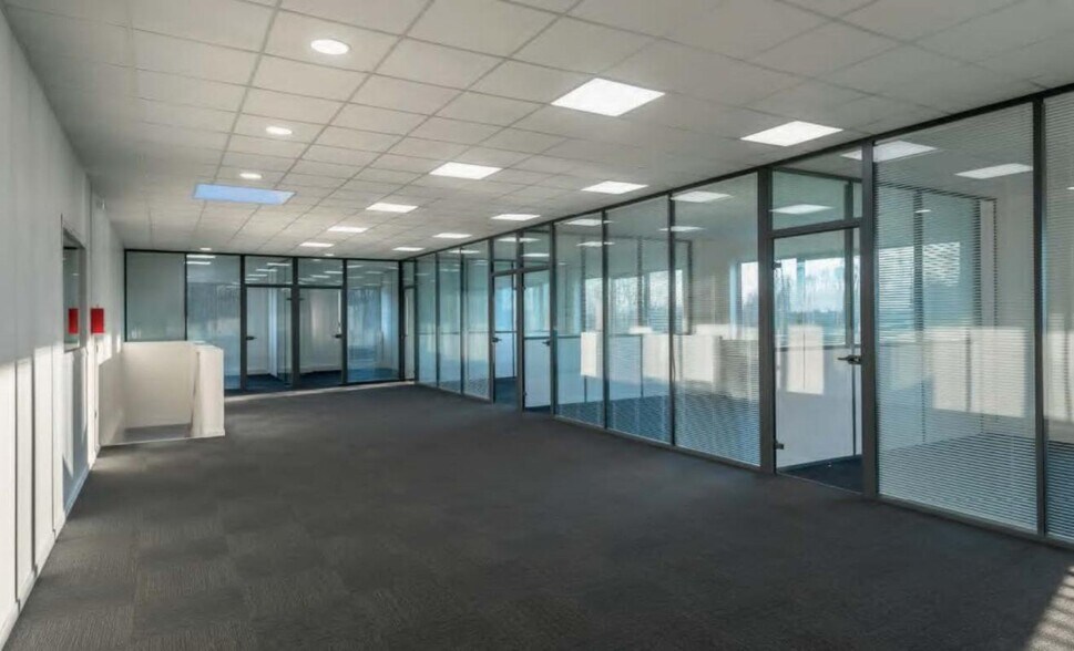 51 Rue Pierre Curie, Plaisir à vendre - Photo intérieure - Image 2 de 8
