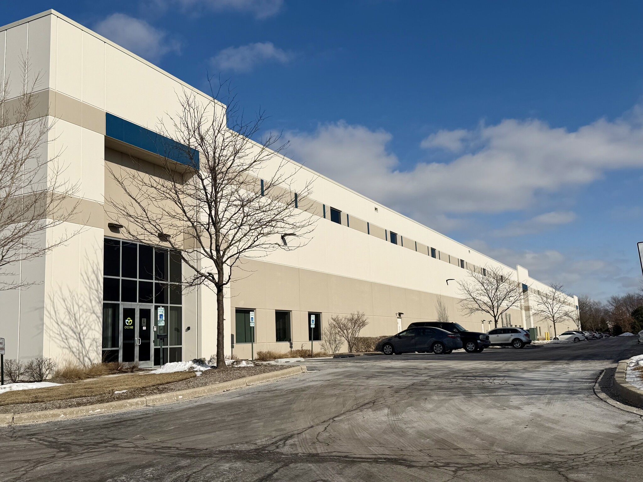 201 Gary Ave, Roselle, IL for lease Building Photo- Image 1 of 3