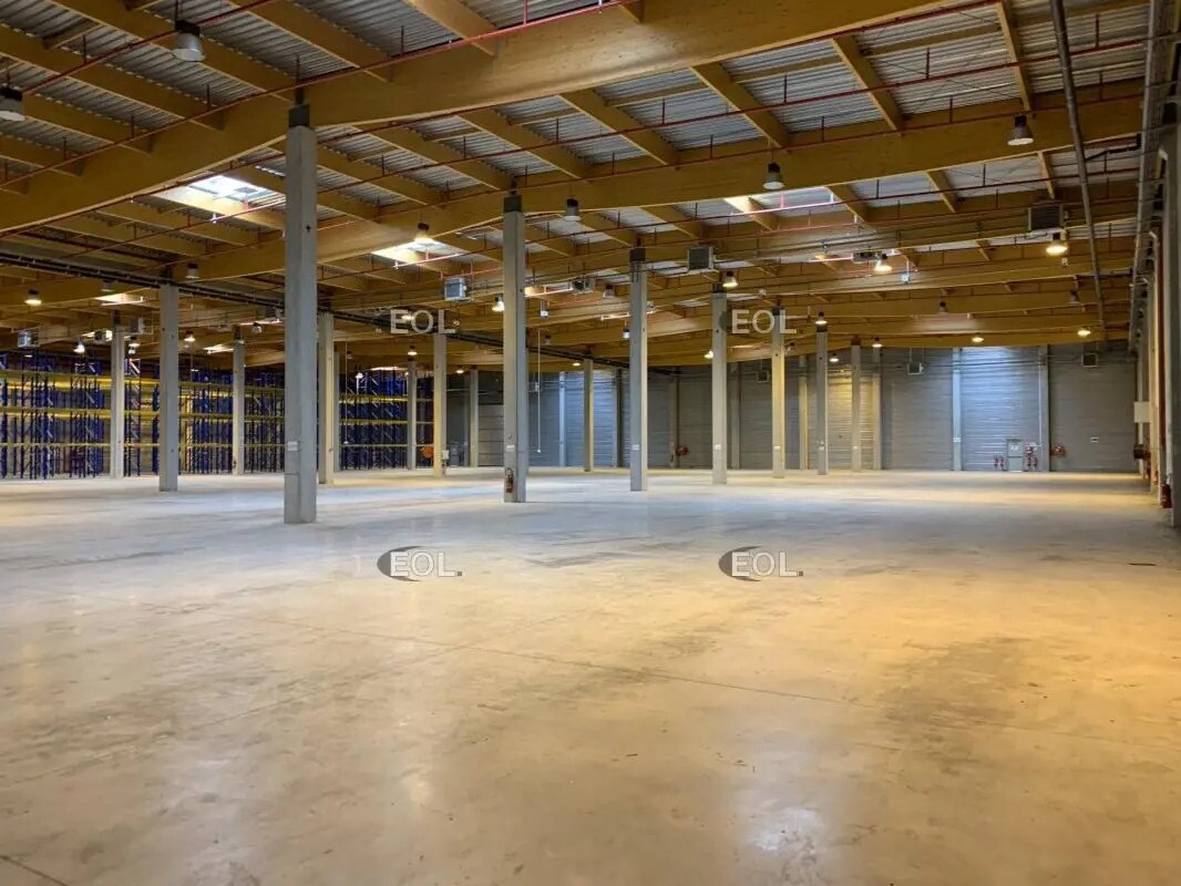 Industrial in LA CAVALERIE for lease Interior Photo- Image 1 of 3
