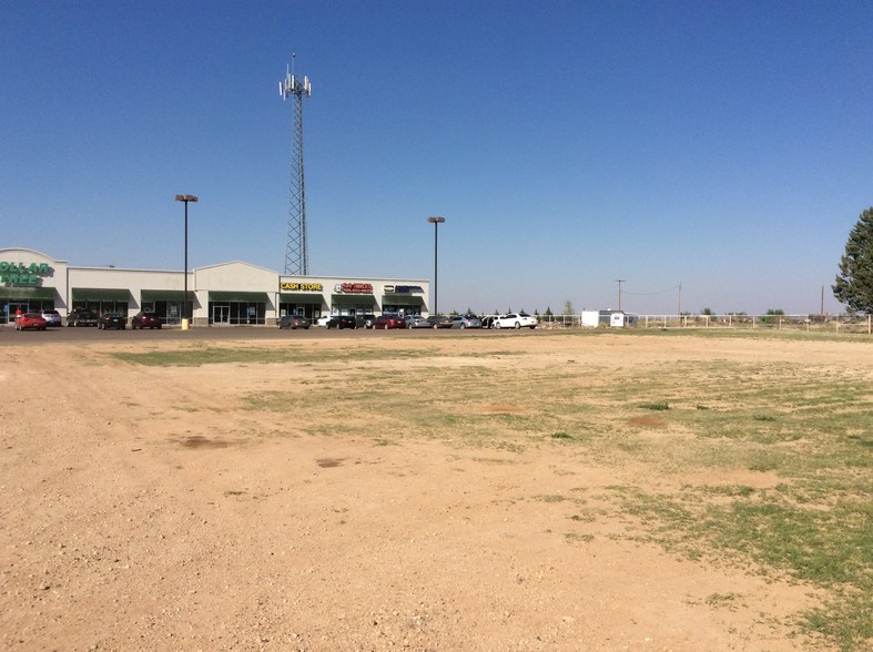 513 E Hwy 114, Levelland, TX for sale - Primary Photo - Image 1 of 1