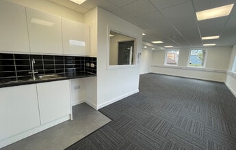 Willie Snaith Rd, Newmarket for lease Interior Photo- Image 2 of 5