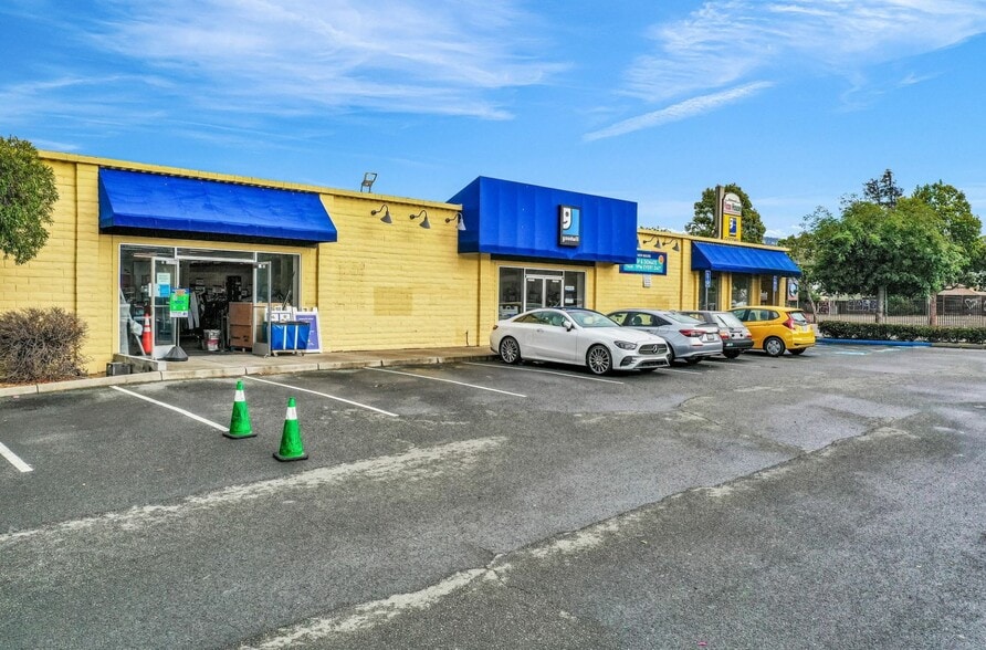 12341 San Pablo Ave, Richmond, CA for sale - Building Photo - Image 3 of 25