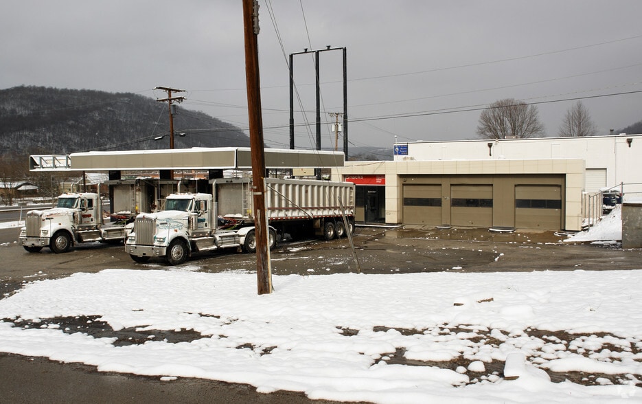 4920 Kanawha Blvd E, Charleston, WV à louer - Photo du bâtiment - Image 2 de 2