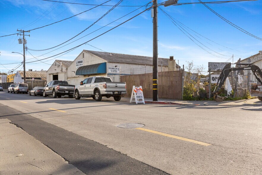 8401 Baldwin St, Oakland, CA à vendre - Photo du bâtiment - Image 2 de 32