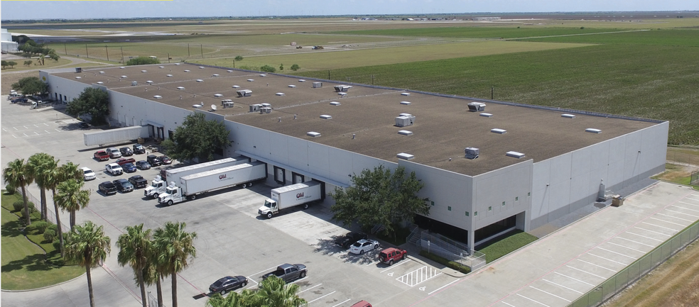 1805 N Loop 499, Harlingen, TX for lease - Building Photo - Image 1 of 4