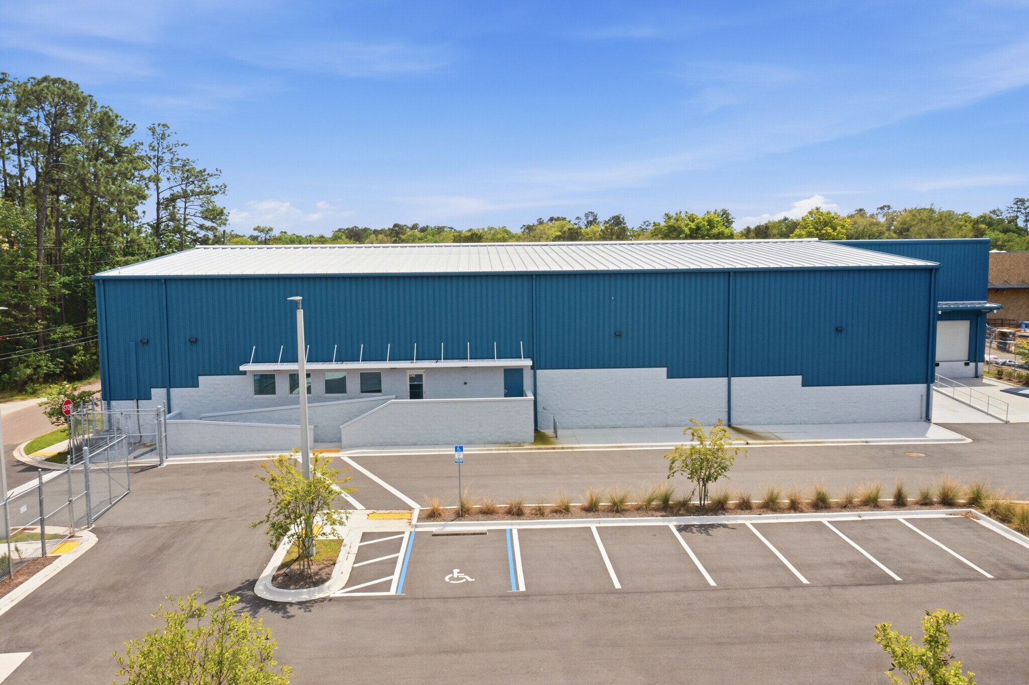 6620 Stuart Ave, Jacksonville, FL for lease Interior Photo- Image 1 of 17