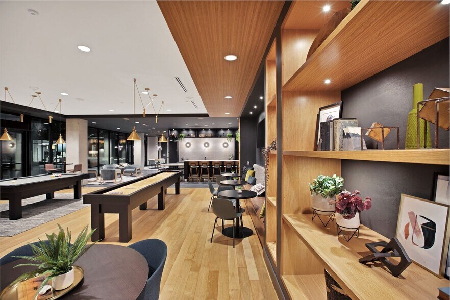 401 1st Ave NE, Minneapolis, MN à louer - Photo du bâtiment - Image 2 de 165