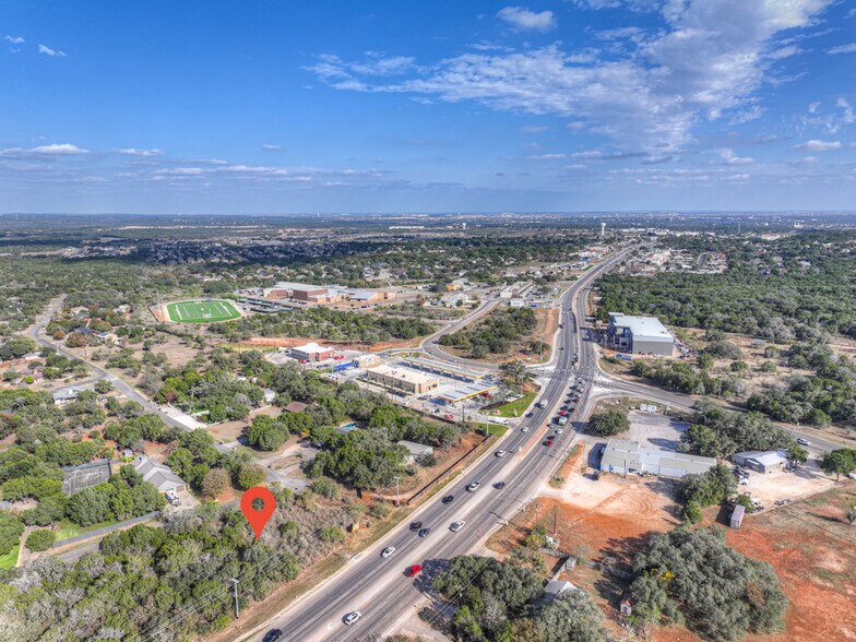 2415 Woodlane dr, New Braunfels, TX for sale - Building Photo - Image 3 of 16