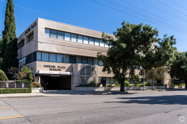 Plus de détails pour 15535 San Fernando Mission Blvd, San Fernando, CA - Plusieurs types d'espaces à louer