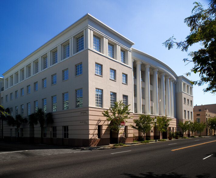 200 Meeting St, Charleston, SC for sale - Building Photo - Image 1 of 25