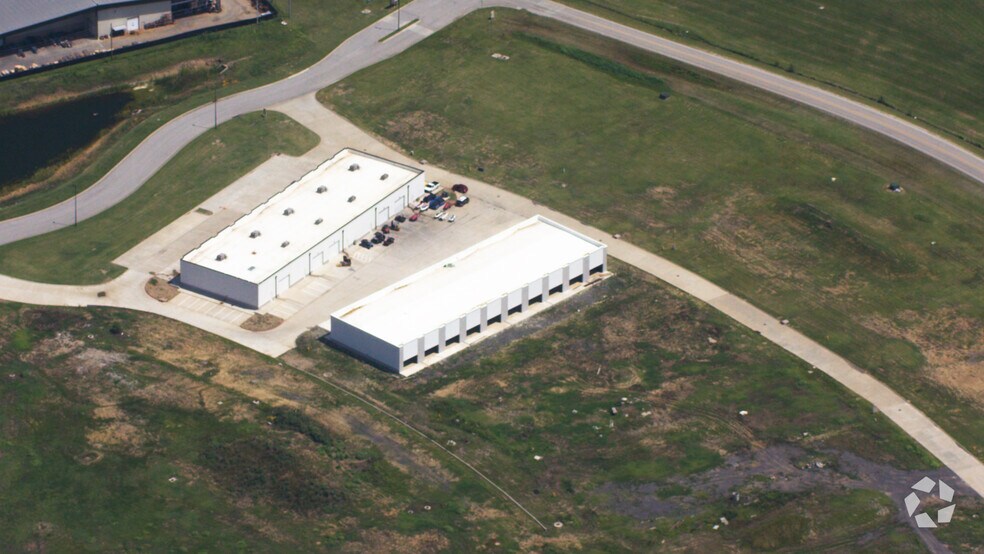 3422 W 114th St, Jenks, OK for lease - Aerial Video - Image 2 of 2