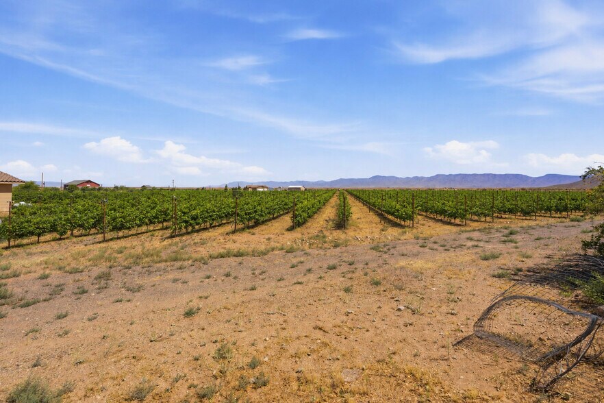 6927 E Brooks Blvd, Kingman, AZ à vendre - Photo du bâtiment - Image 3 de 14