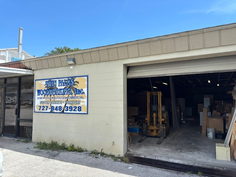 7816 Clark Moody Blvd, Port Richey, FL for sale - Building Photo - Image 3 of 12