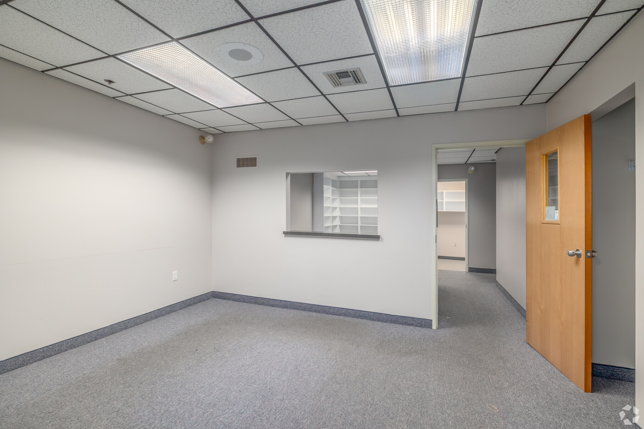 6 Hearthstone Ct, Reading, PA for lease Interior Photo- Image 1 of 5