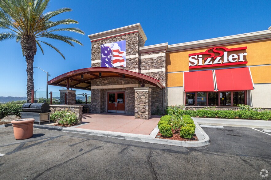 40489 Murrieta Hot Springs Rd, Murrieta, CA for sale - Building Photo - Image 2 of 6