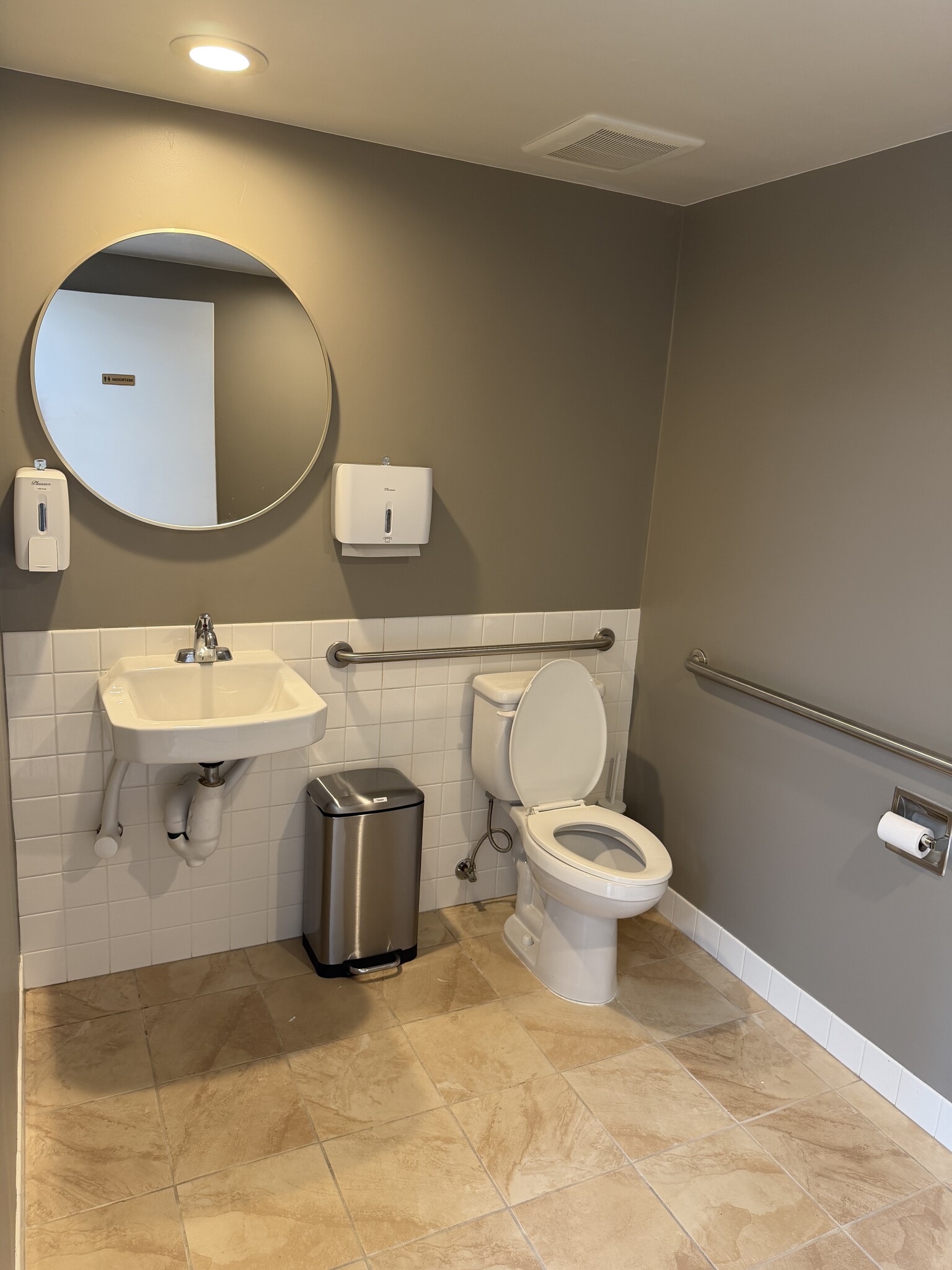 420 Spruce St, San Diego, CA for lease Interior Photo- Image 1 of 11