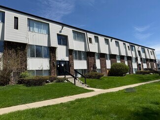 Plus de détails pour 831 Green Rd, Ypsilanti, MI - Multi-résidentiel à vendre