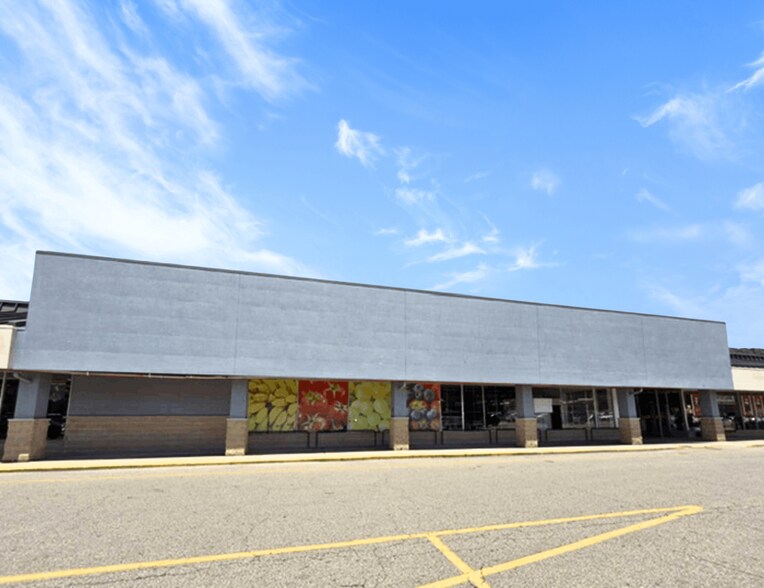 906-920 E State St, Athens, OH à louer - Photo du bâtiment - Image 3 de 30