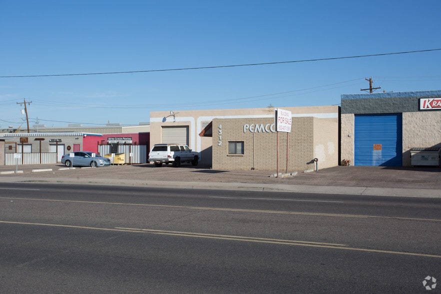4312 E University Dr, Phoenix, AZ à vendre - Photo du bâtiment - Image 2 de 3