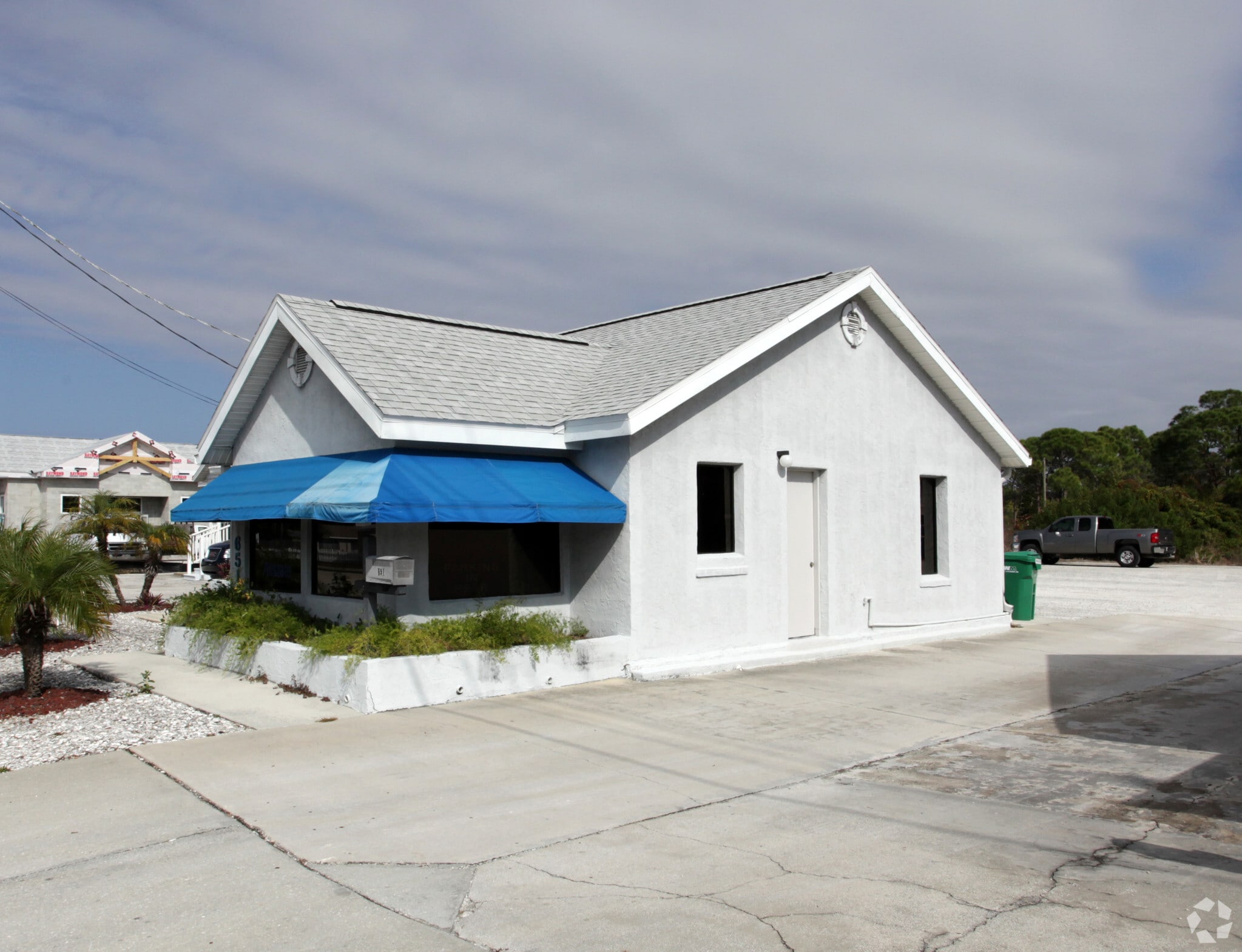 651 S Indiana Ave, Englewood, FL for sale Primary Photo- Image 1 of 5