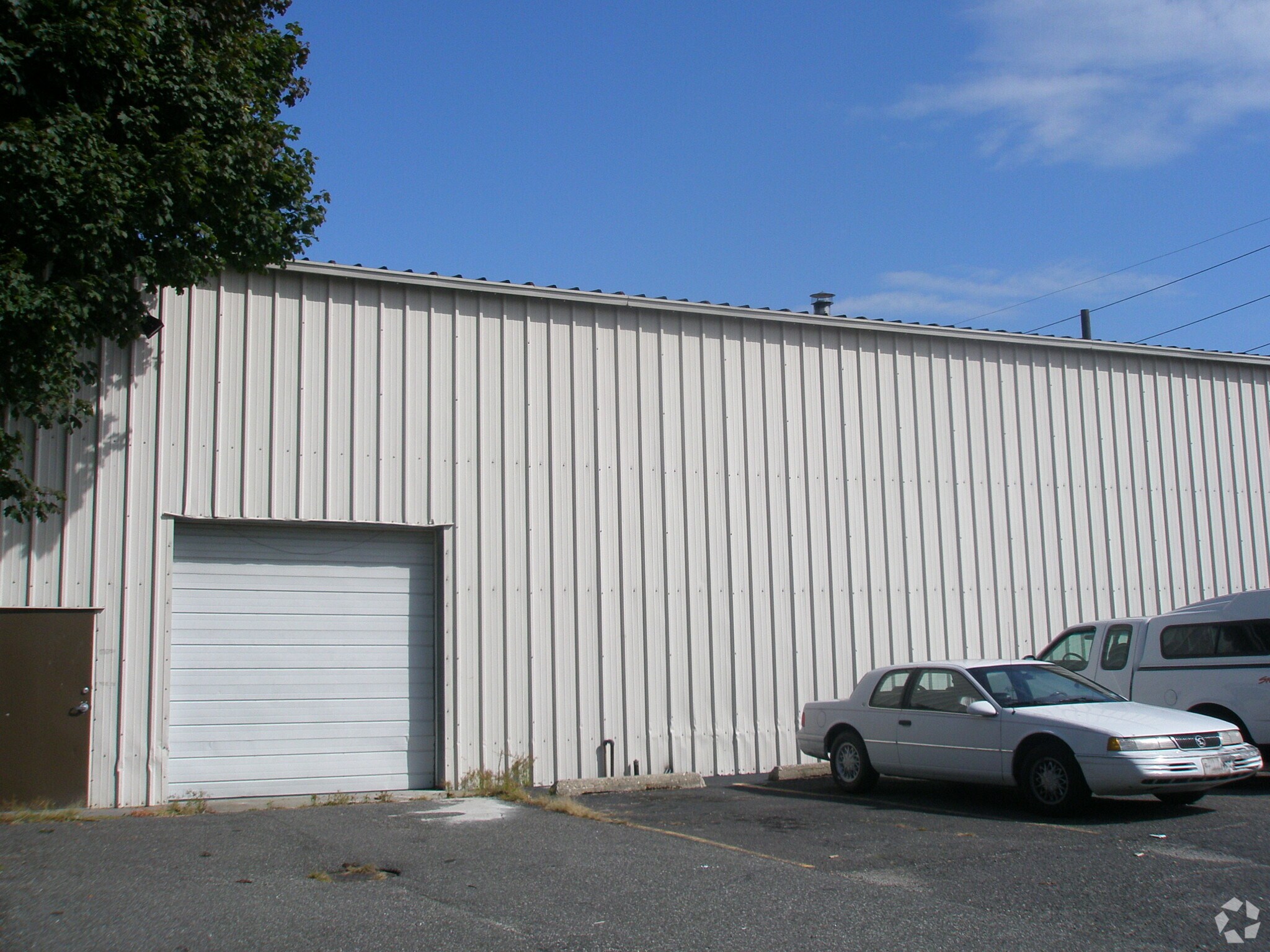 429 W Main St, Patchogue, NY for lease Primary Photo- Image 1 of 2