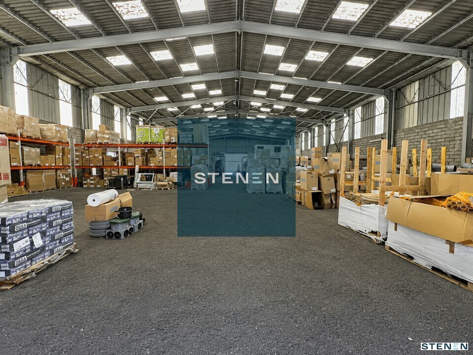 Industrial in Avignon for lease Interior Photo- Image 1 of 5