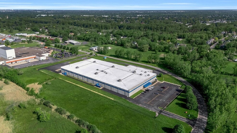 2700 North America Dr, Buffalo, NY for sale - Building Photo - Image 3 of 18