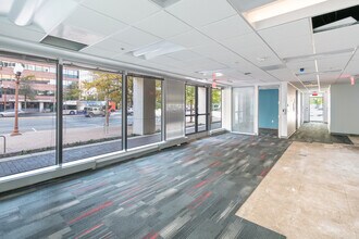 4401 N Fairfax Dr, Arlington, VA for lease Interior Photo- Image 2 of 3
