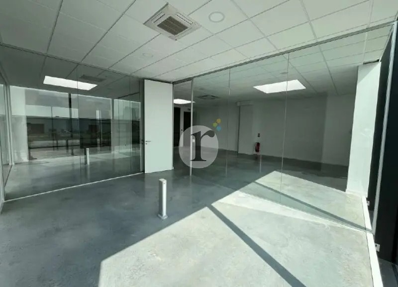 Bureau dans Carvin à louer Photo intérieure- Image 1 de 5