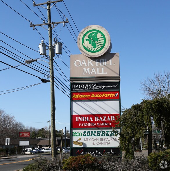 151 Queen St, Southington, CT à louer - Photo du bâtiment - Image 2 de 10