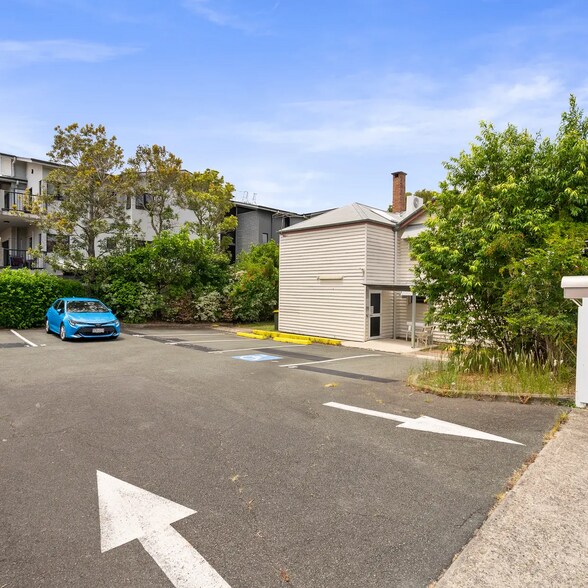 5 Ponsonby St, Annerley à louer - Photo du bâtiment - Image 2 de 2