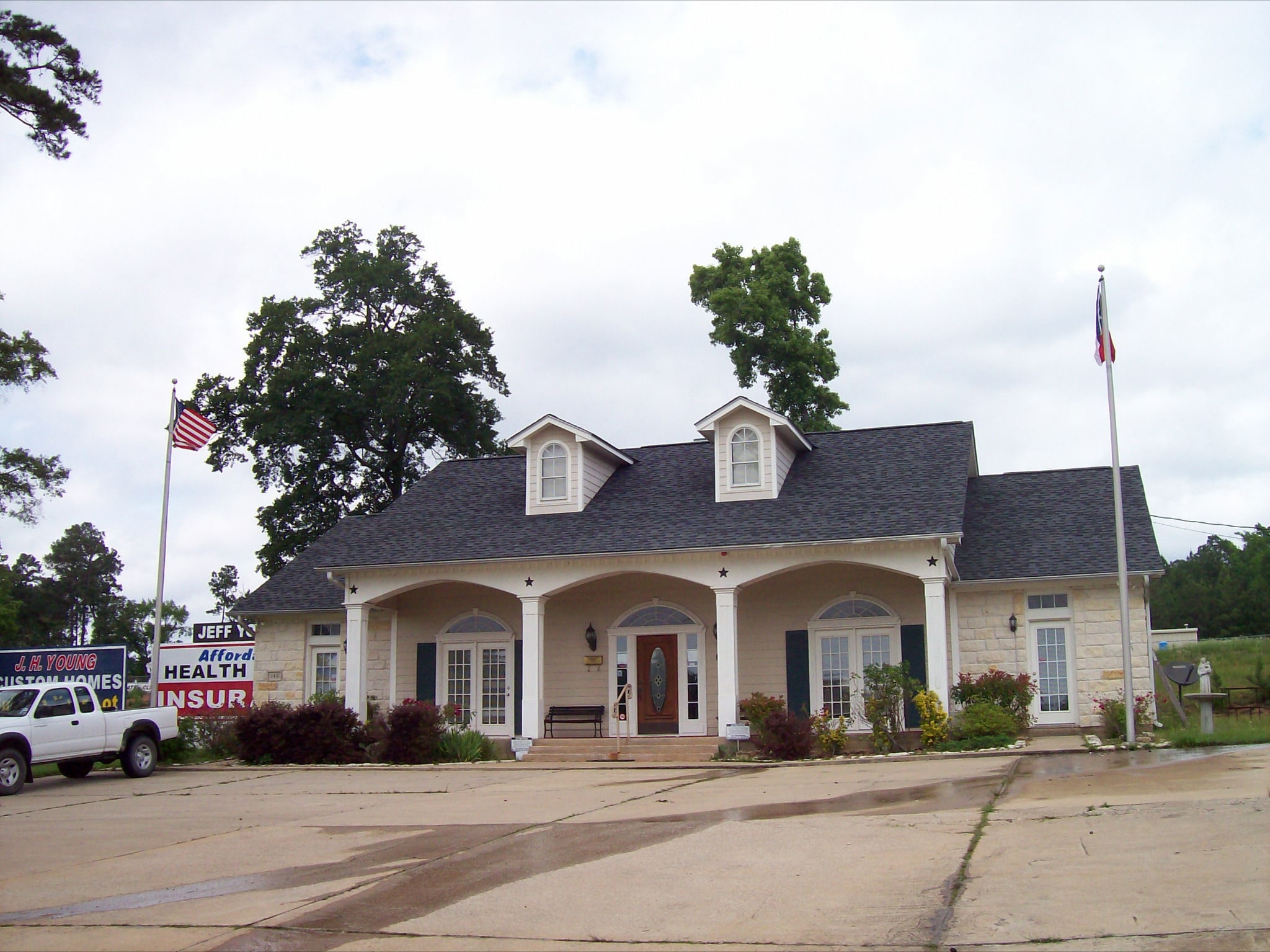 140 State Highway 19, Huntsville, TX for sale Primary Photo- Image 1 of 14