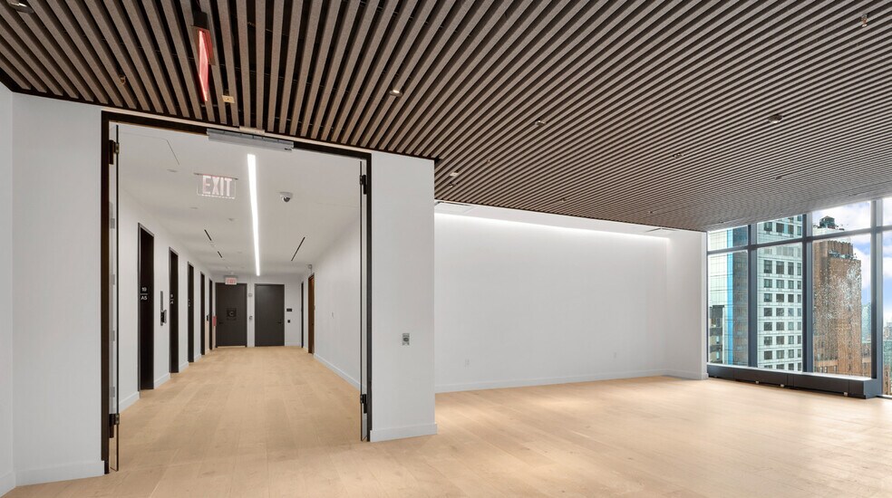1 Willoughby Sq, Brooklyn, NY à louer - Photo du bâtiment - Image 3 de 22