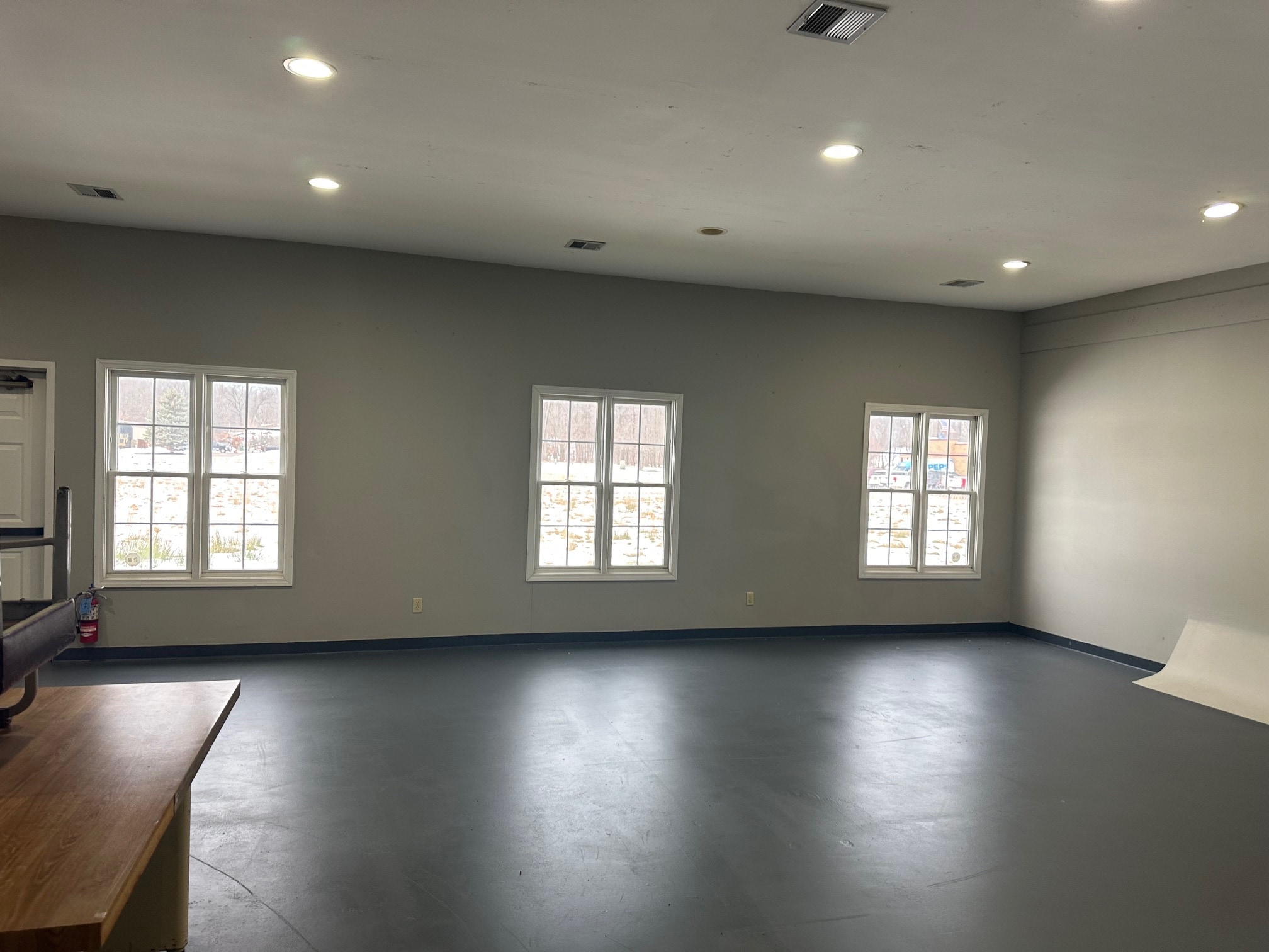 368 Blackbrook Rd, Painesville, OH for lease Interior Photo- Image 1 of 7