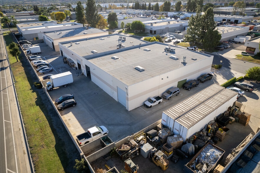 14947-14949 Sierra Bonita Ln, Chino, CA for sale - Building Photo - Image 2 of 11