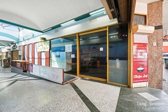 20-22 Hughes St, Cabramatta à louer Photo du bâtiment- Image 1 de 2