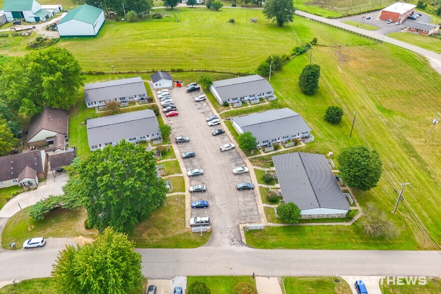 625 Mill St, New Lexington, OH for sale - Building Photo - Image 2 of 3