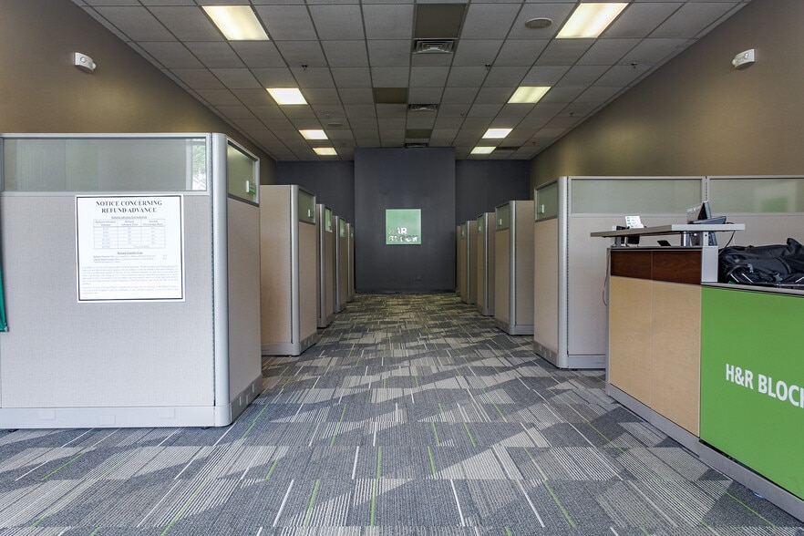 252 Saint John St, Portland, ME for lease - Interior Photo - Image 2 of 5