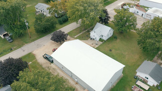 Plus de détails pour 100 E Union St, Ionia, IA - Industriel à vendre