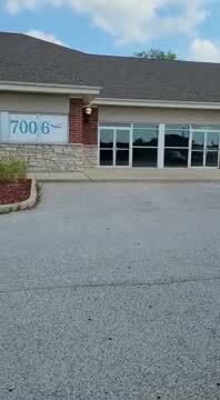 6187 Marcella Blvd, Hobart, IN à louer - Vidéo sur l’inscription commerciale - Image 3 de 18